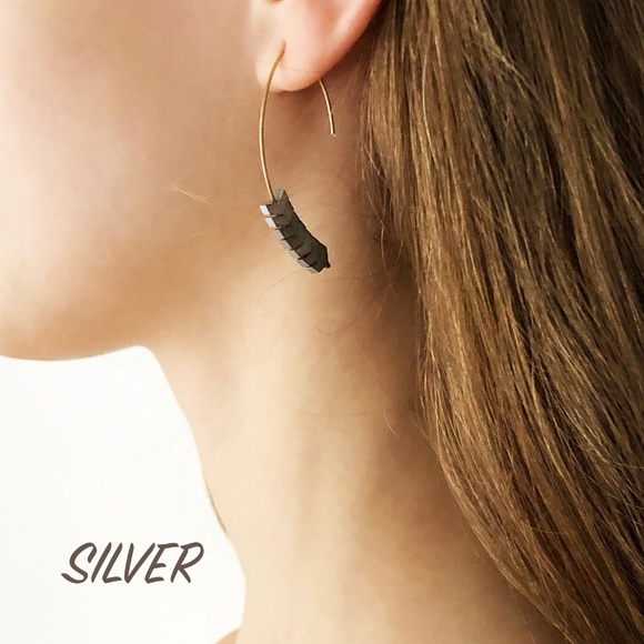 NEW "Merida" Stone Earrings (brown) - Picture 7 of 8